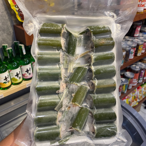 Ốc nhồi ống nứa