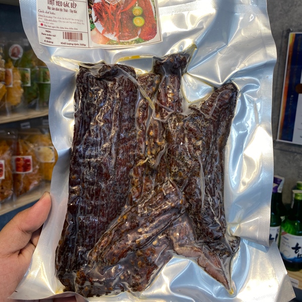 Thịt heo gác bếp