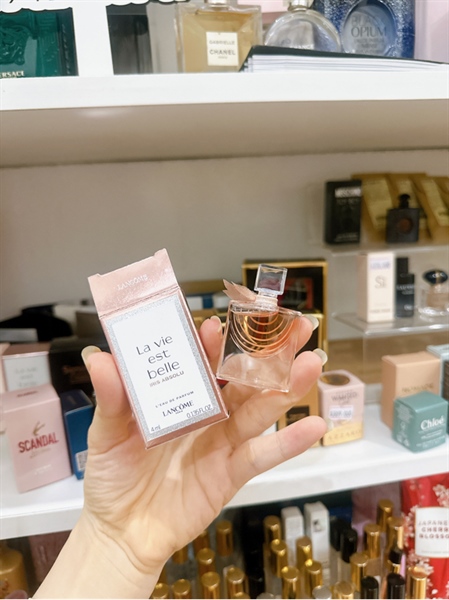 NƯỚC HOA LANCOME LAVIE EST BELLE IRIS ABSOLU 4ml