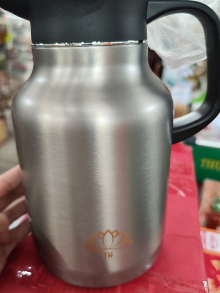 Ấm giữ nhiệt XANBI 1.6L inox cao cấp