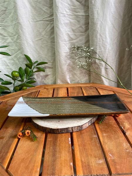 ĐĨA CHỮ NHẬT HỎA BIẾN ĐEN VÀNG 25CM