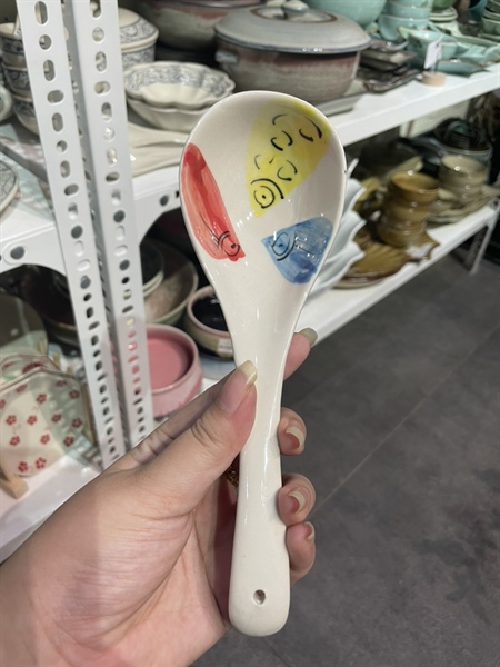 Muỗng canh CÁ BA MÀU