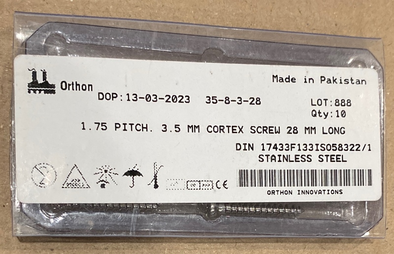 Vít xương cứng 3,5mm dài 28mm - Pakistan