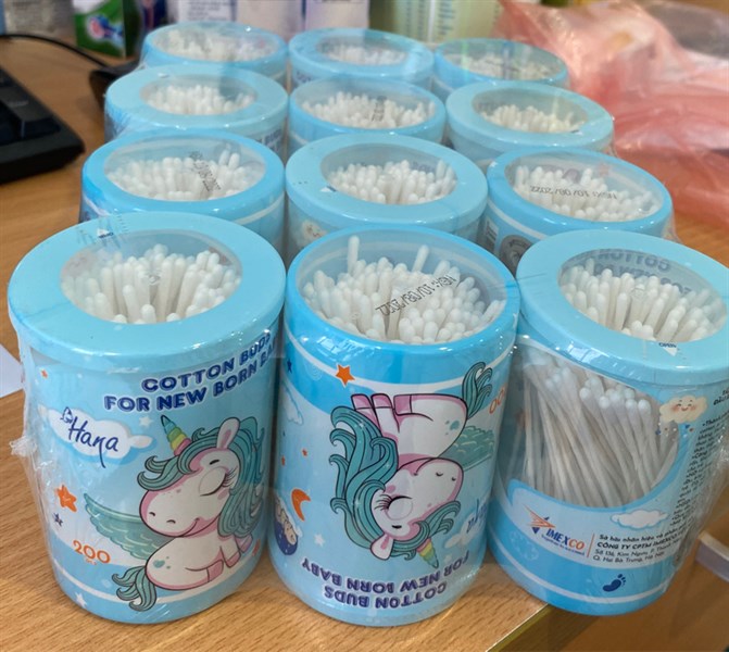Tăm bông Hana lõi giấy cho trẻ sơ sinh BT024 (Cọc 12 Hộp x 200 cây) - Imexco