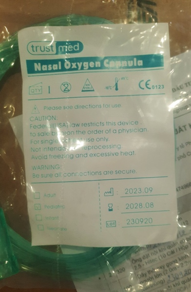 Dây thở oxy gọng kính, Trustmed, trẻ em (2.0m - 2.2m) - Jiangxi Yikang;Trung Quốc