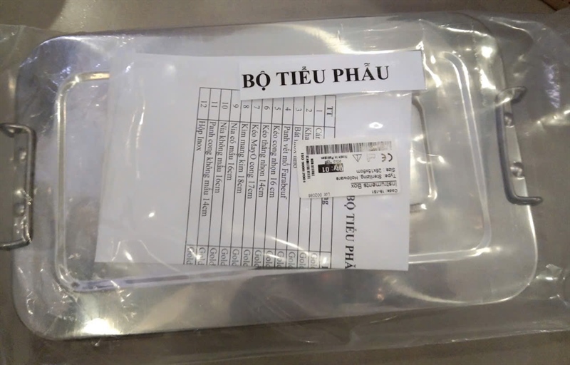 Bộ dụng cụ tiểu phẫu 14 chi tiết - Goldtier/Pakistan