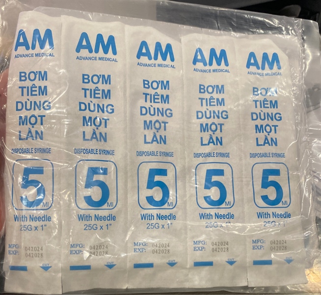 Bơm tiêm 5ml 25G x 1" AM , Bơm tiêm sử dụng một lần (Hộp 100 cái)
