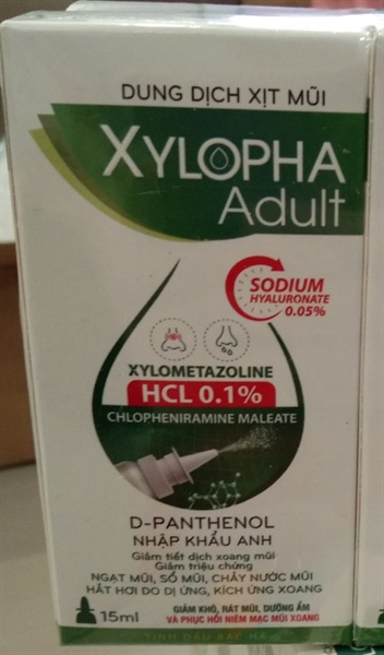 Dung dịch xịt mũi Xylopha Adult 15ml - Việt Ý