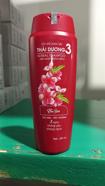 Dầu gội Thái Dương 3 Hoa Đào 200ml