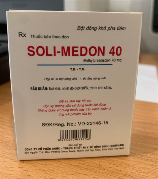 Thuốc bột đông khô pha tiêm Soli - Medon 40 (Methylprednisolone 40mg) (Hộp 1 lọ bột đông khô + 1 ống dung môi) - Bidiphar 2