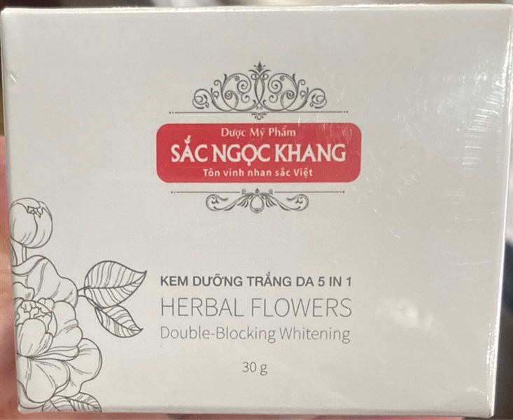 Kem dưỡng trắng da 5 in 1 Sắc Ngọc khang 30g - HTP (Santafa)