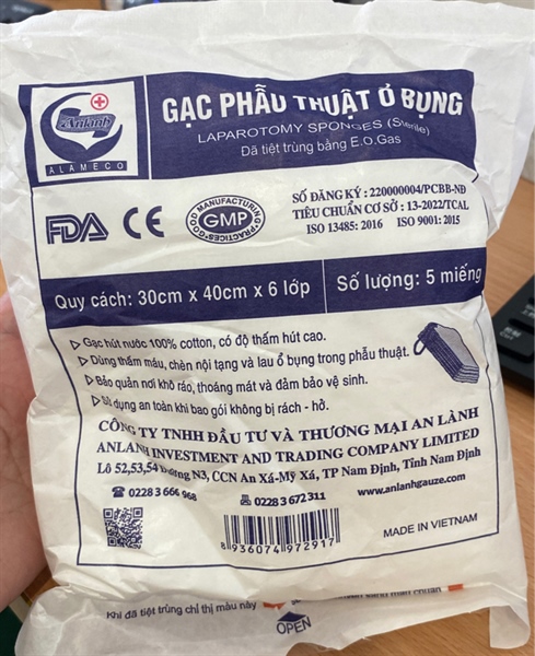 Gạc phẫu thuật ổ bụng 30cm x 40cm x 6 lớp vô trùng (5 miếng/ gói) - CTTNHH Đầu tư và Thương mại An Lành