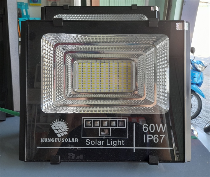 Đèn pha NLMT KF-8360 (60W)