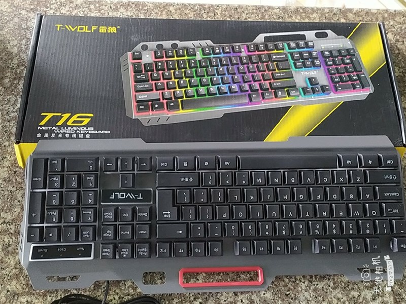 BÀN PHÍM - T16- TIVOLF