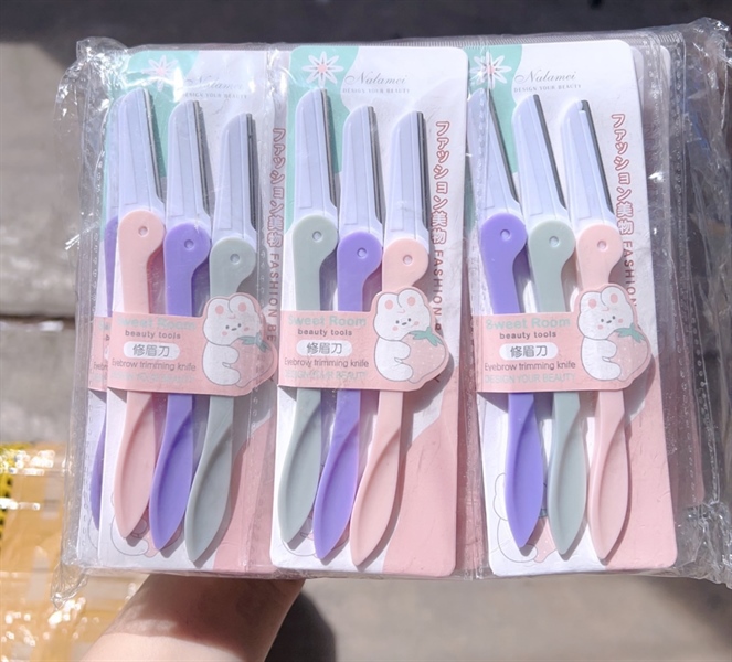 TỈA CHÂN MÀY VỈ 3 CÁI