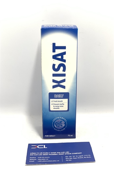 Dung dịch vệ sinh mũi XISAT người lớn chai 75ml