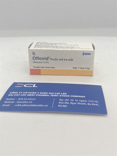 Mỡ tra mắt Oflovid Santen (H/1 lọ )