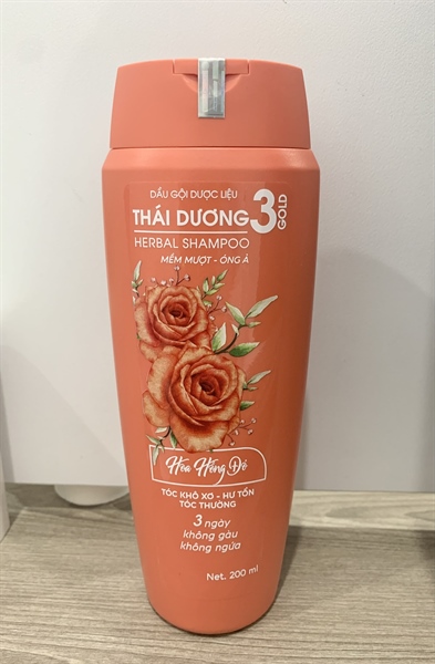 Dầu gội Thái Dương 3 Gold Hoa Hồng Đỏ KM (C/200ml)